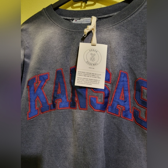 Urban renewal champion crewneck sweatshirt xl good condition - Picture 4 of 4